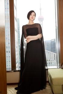 黑色 长裙 明星,明星们的时尚风采