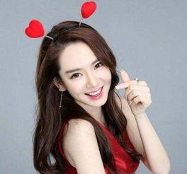 明星头像戚薇,时尚辣妈的美丽蜕变之路